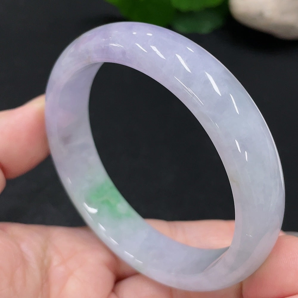 HUILIU HQ jadeite round bangle in size 56, weighing approximately 52.3g, showcasing smooth, polished green jade jewelry.