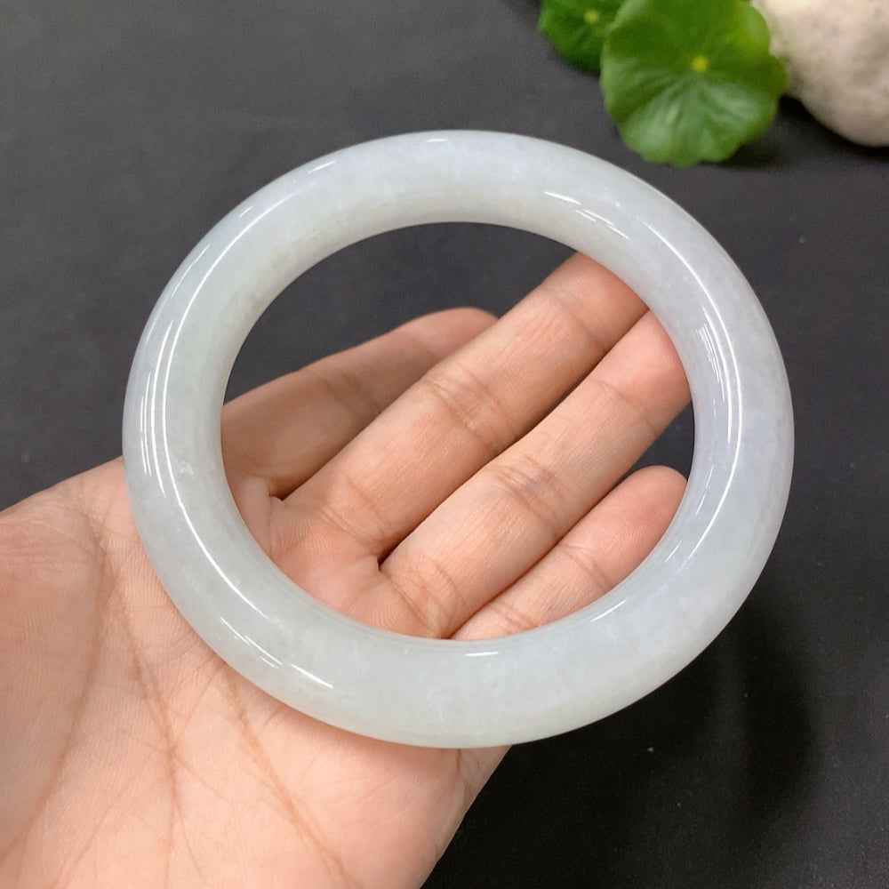 HUILIU HQ jadeite round bangle, size 59.2, smooth polished jade jewelry, weighs 85.142g, natural green jade finish.