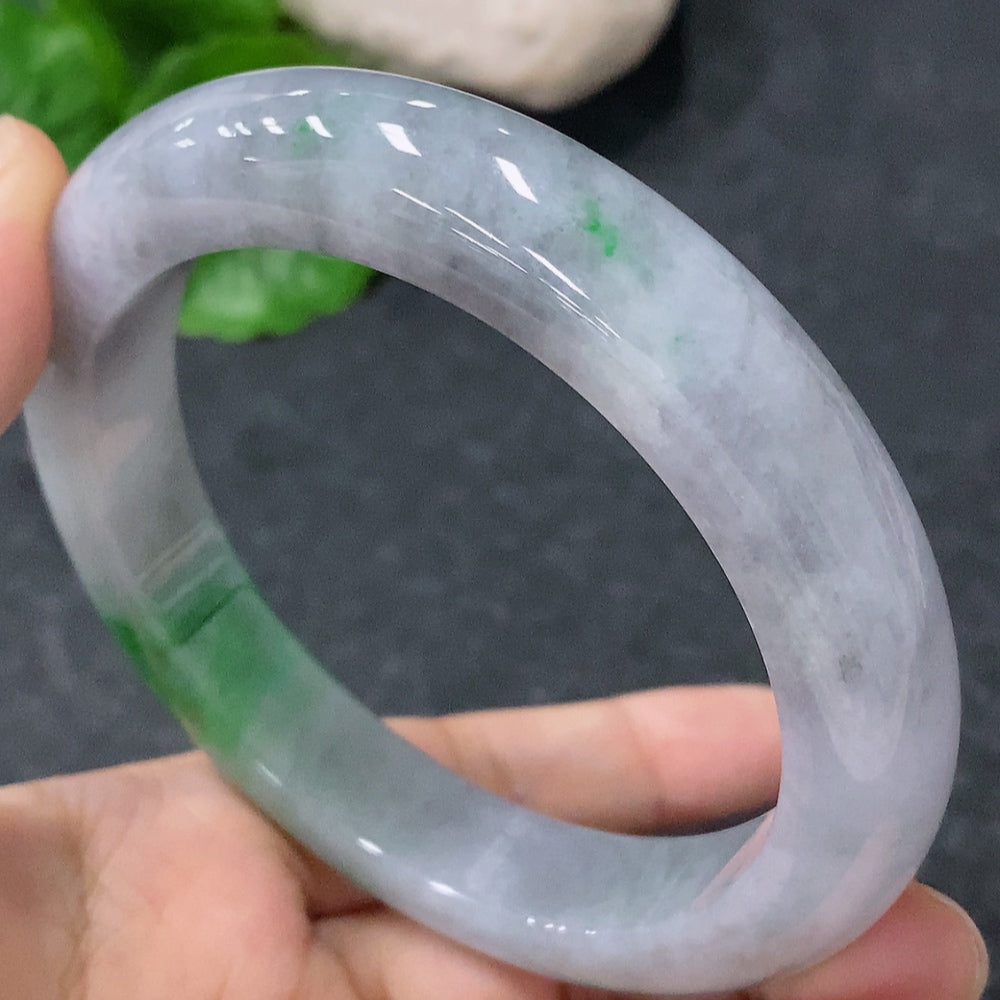 HUILIU HQ jadeite round bangle in size 60.5mm, smooth jade surface, weighs approximately 74.69g, natural green jade jewelry