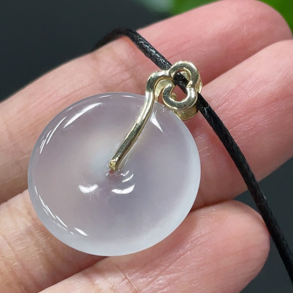 HUILIU HQ jadeite safety pendant with 18K gold clasp, non-gold rope, approx. 3.5g excluding rope, natural jade stone.