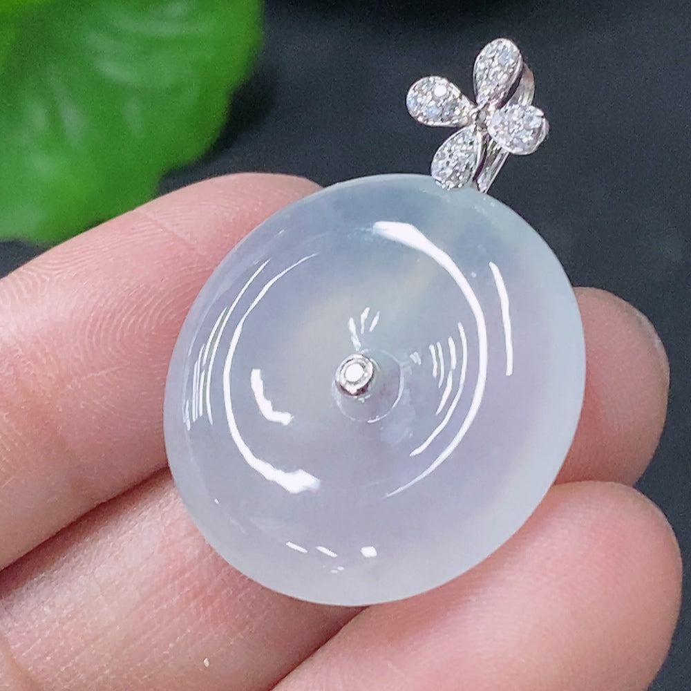 HUILIU HQ jadeite peace buckle pendant in 18K gold with diamond accents, showcasing a smooth jadeite jade surface and intricate design