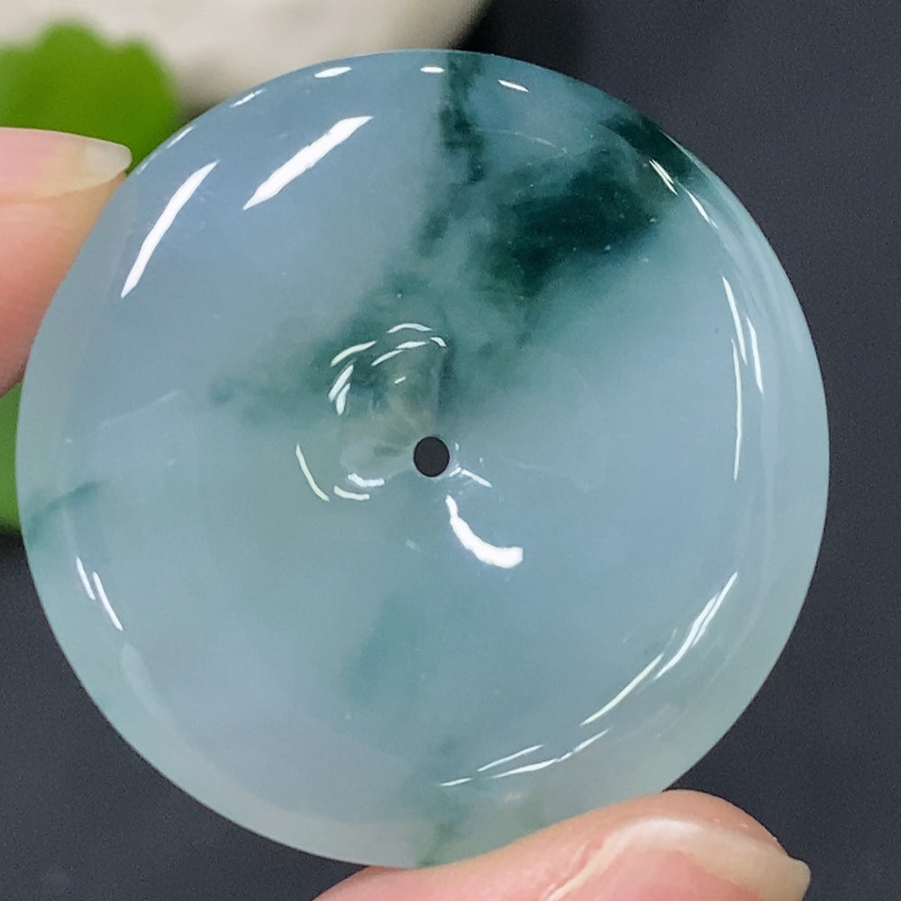 HUILIU HQ jadeite pendant with peace buckle, approx. 10.94g, showcasing smooth green jade surface and intricate design.