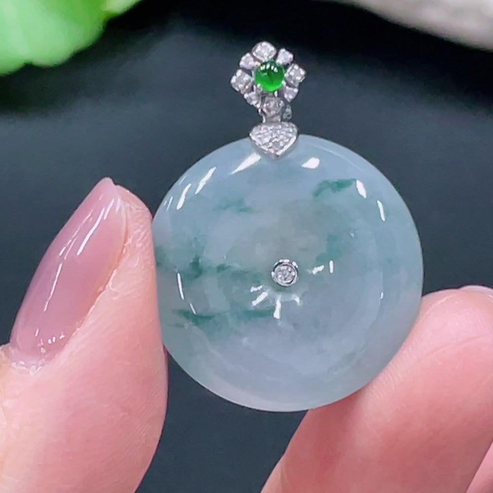 Natural Grade A Jadeite pendant with clasp by HUILIU HQ, showcasing smooth, polished jadeite in a stylish pendant design.