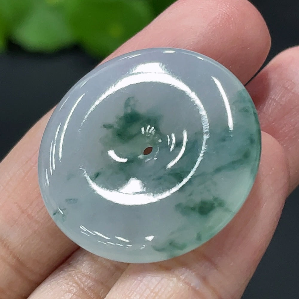 Natural Grade A Jadeite Peace Pendant from HUILIU HQ, showcasing a smooth jade pendant with a serene design, weighs 8.07g.