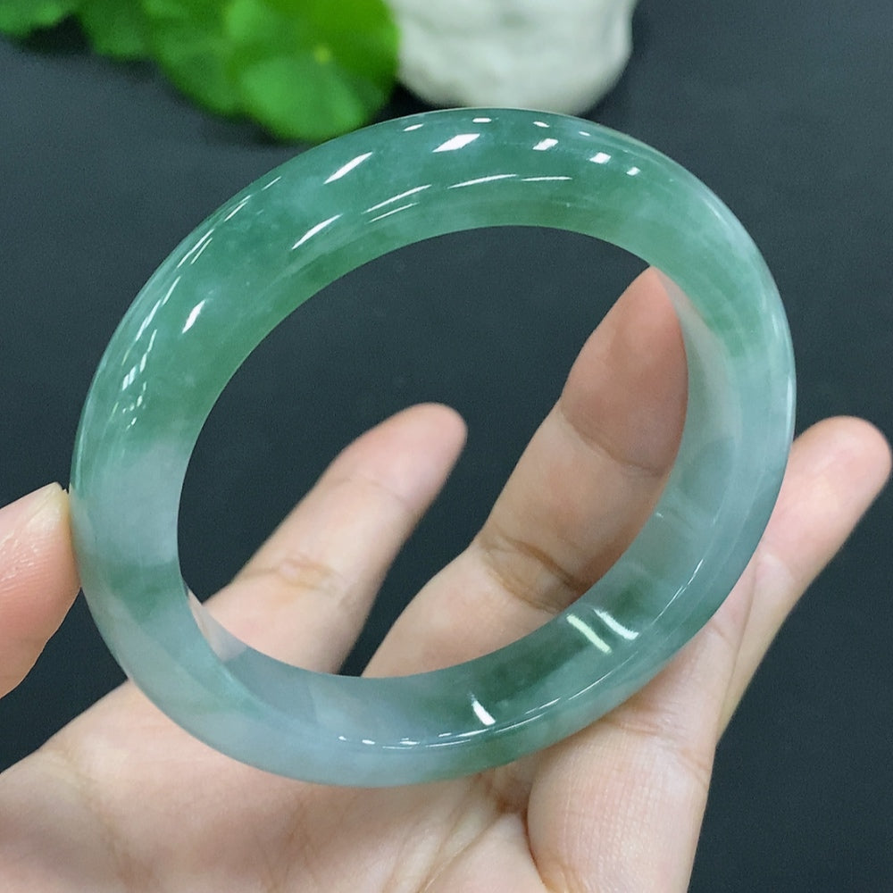 Huiliu Certified Grade A Jadeite round bracelet, size 55.2, featuring smooth green jade beads with a total weight of 55.9g.