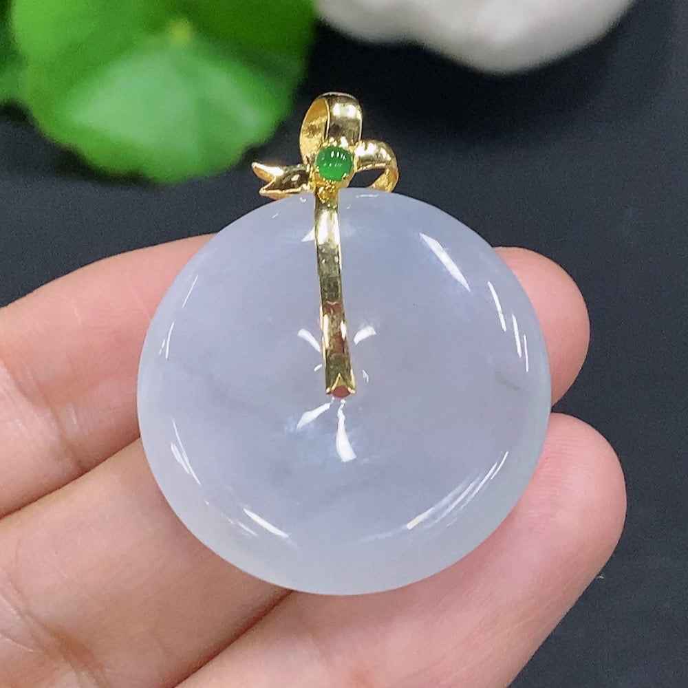 Natural Grade A Jadeite Ruyi pendant with clasp, HUILIU HQ certified jade jewelry, showcasing smooth, polished green jade craftsmanship.