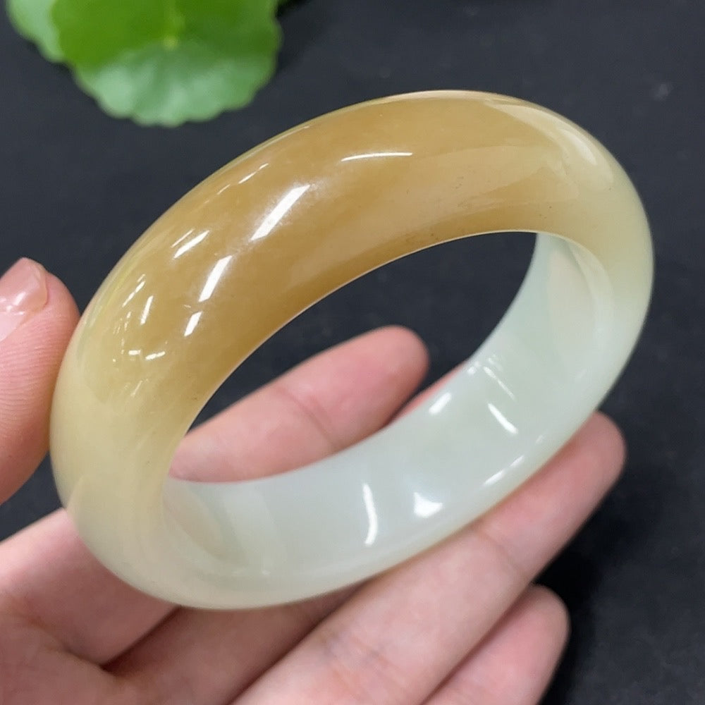 Hetian Jade Round Bracelet
