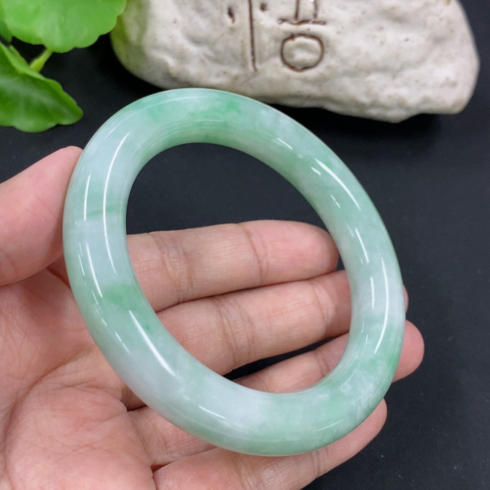 Jadeite Round Bangle, Total Weight Approx. 71g, Size 55.8