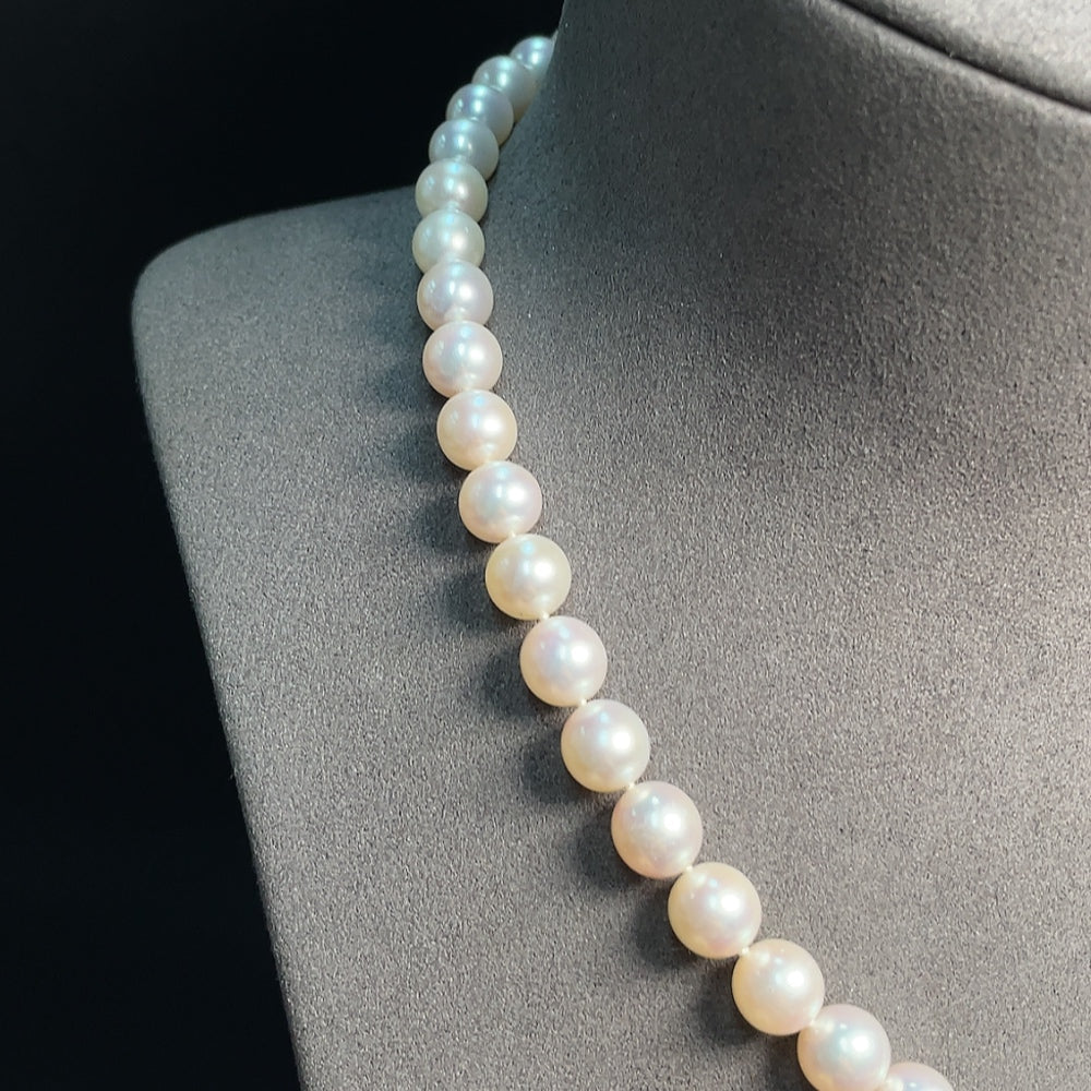 Seawater Pearl Strand Unmarked 14k Total Weight Approx. 42.22g Size About 8.3mm