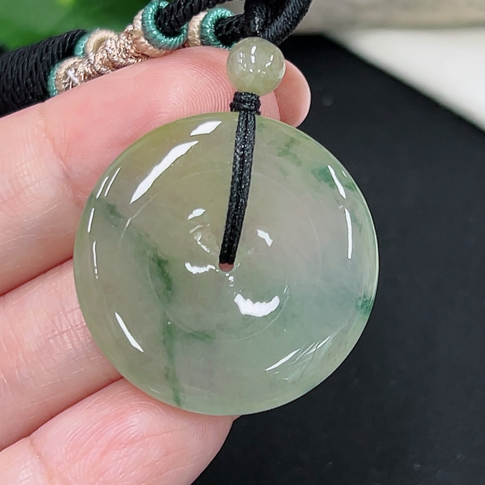 Jadeite Safety Buckle Pendant (Non-Gold Inlaid) (Color Origin Undetermined)