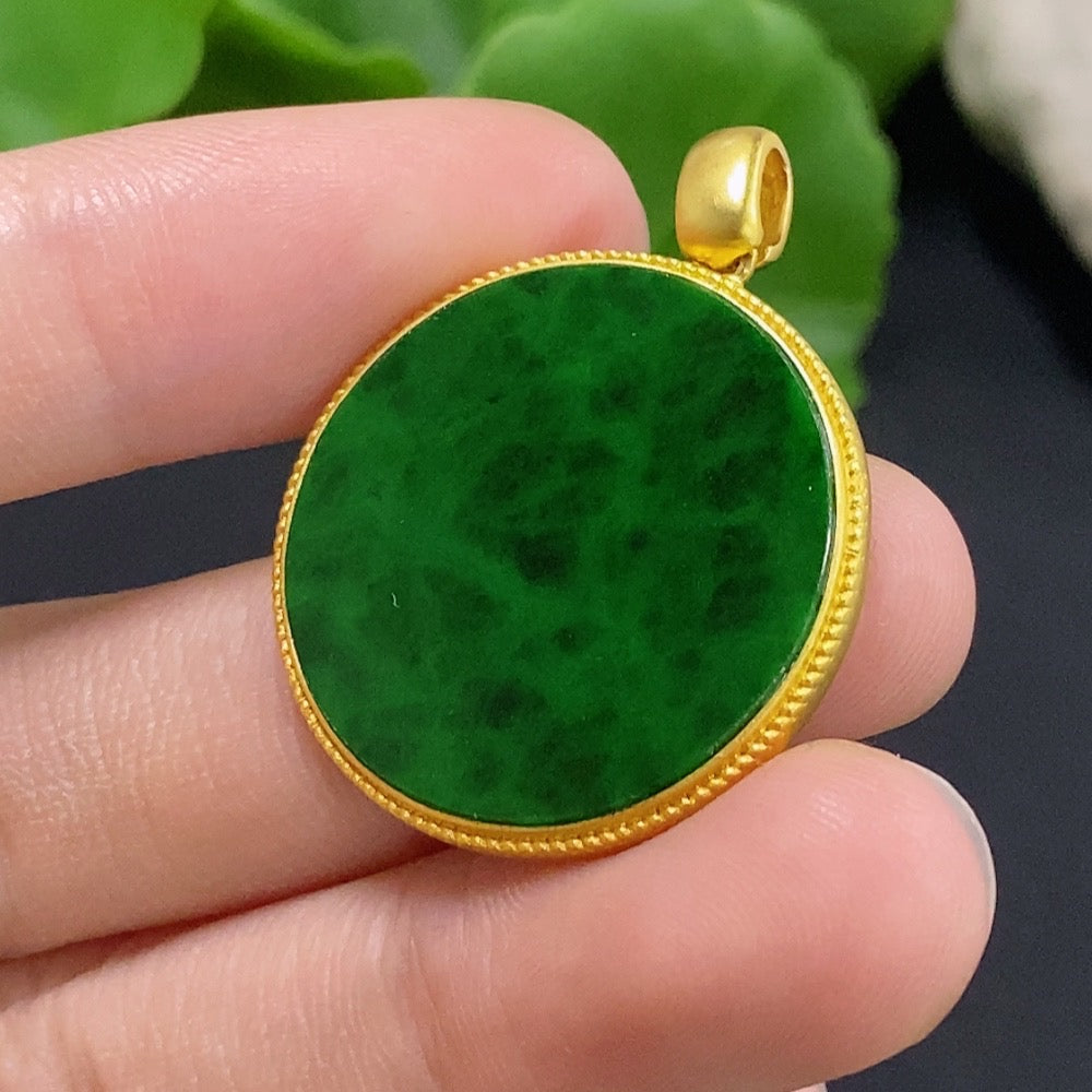 Jadeite Plain Pendant with 18k Mounting Containing Other Mineral Components (Full Thickness Card)