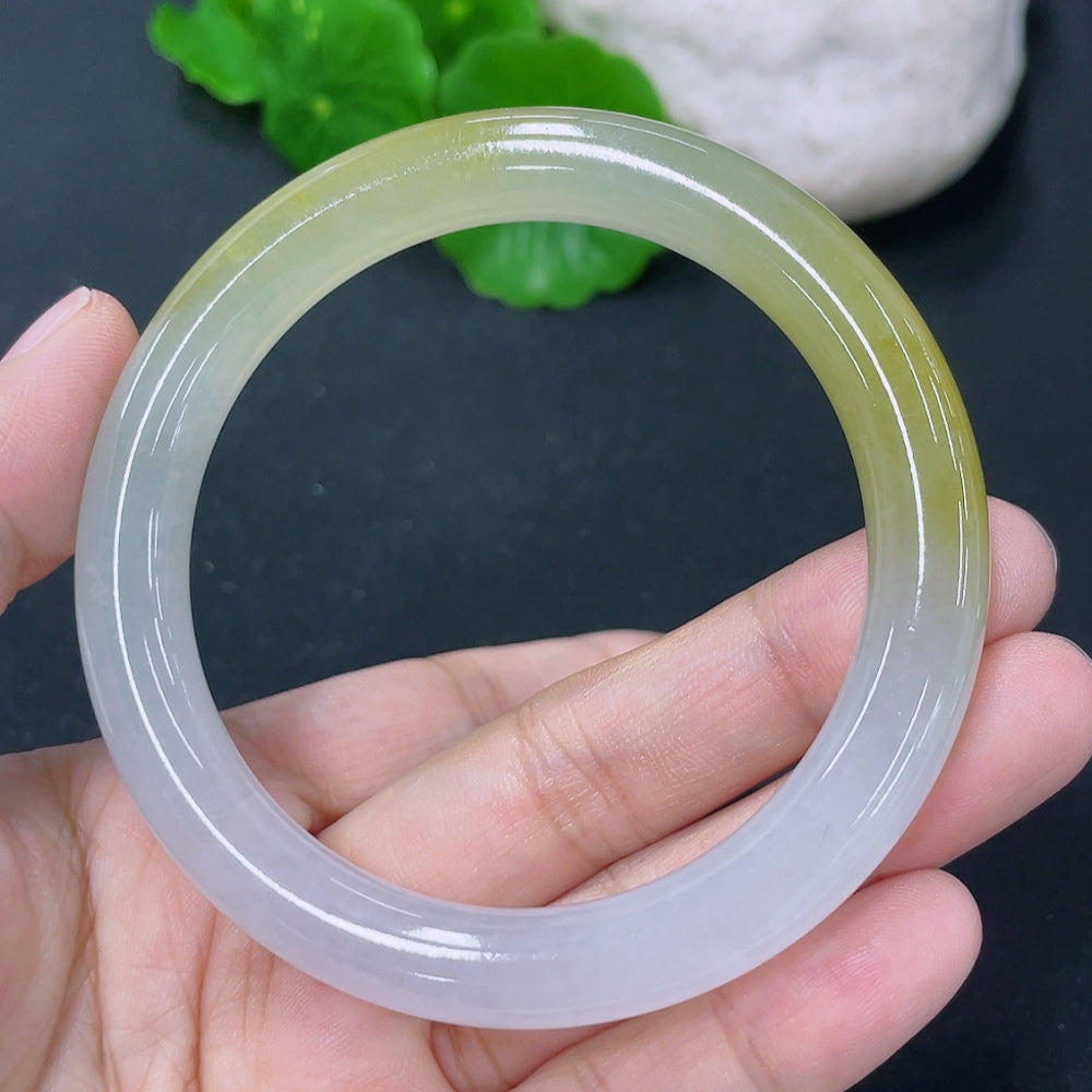 Jadeite round bangle