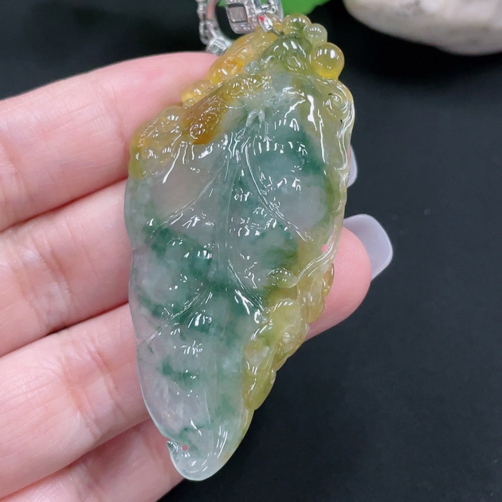 Jadeite Show-Stopping Pendant