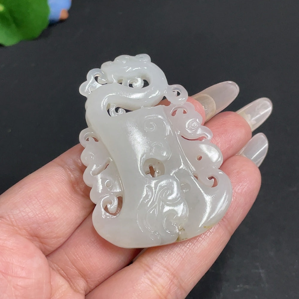 Hetian Jade Pendant, Antique-style Piece, Undetermined Skin Color Origin, Total Weight Approximately 30.4g