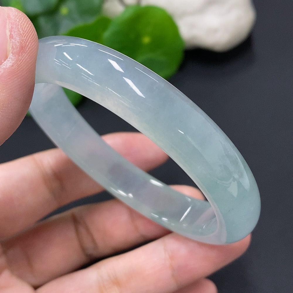 Jadeite Round Bangle Size 54.9 Total Weight Approx. 45.2g