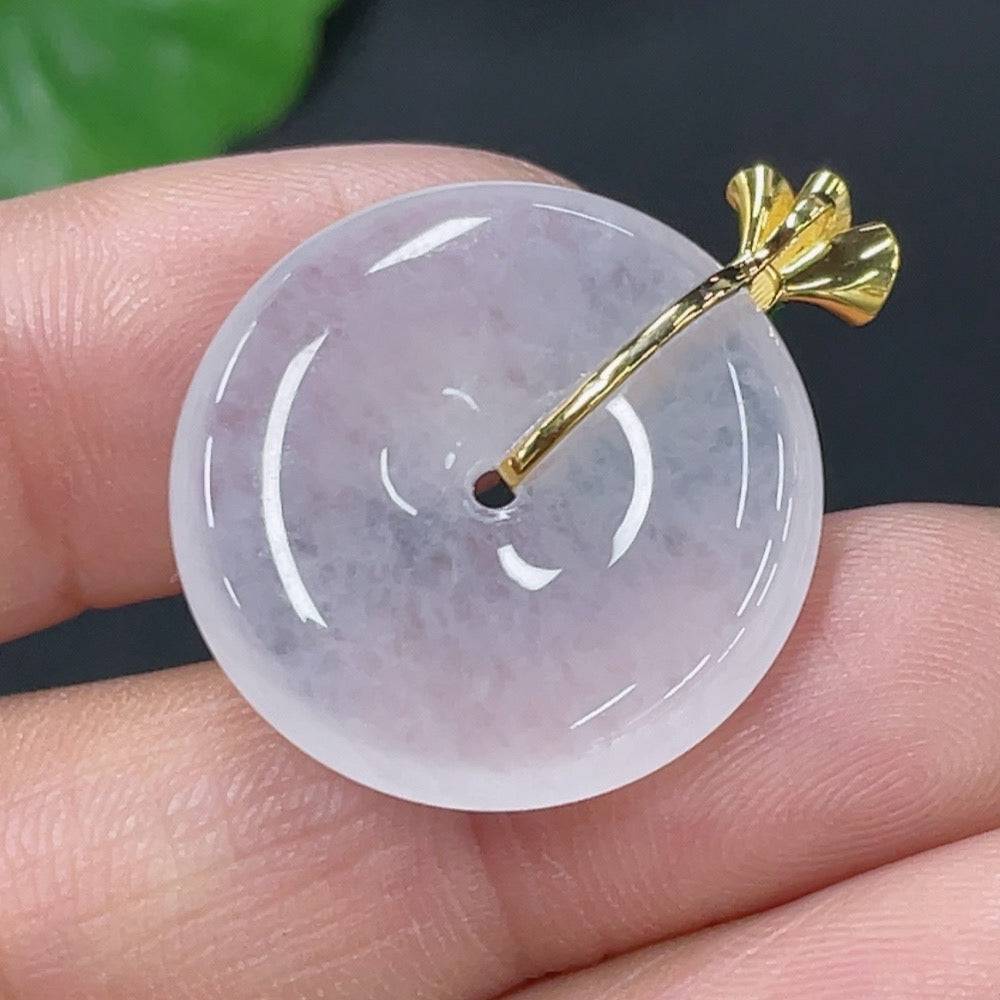 Jadeite peace knot pendant with diamond accents, 18k gold, weighing approx. 4.05g, from HUILIU HQ.