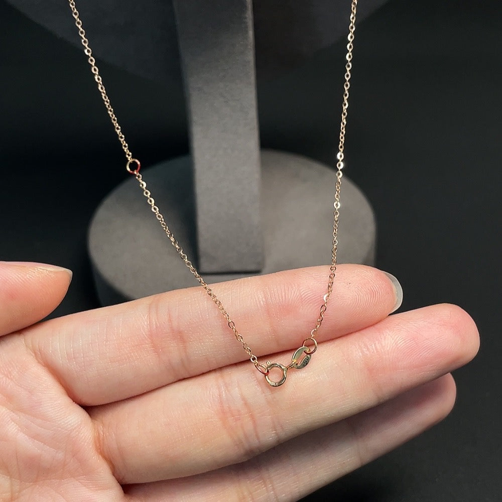Tourmaline Inlaid Necklace (Suspected Gold-Plated in Marked Red Areas, 18k Gold for the Rest, Total Weight Including Chain Approximately 2.60g)