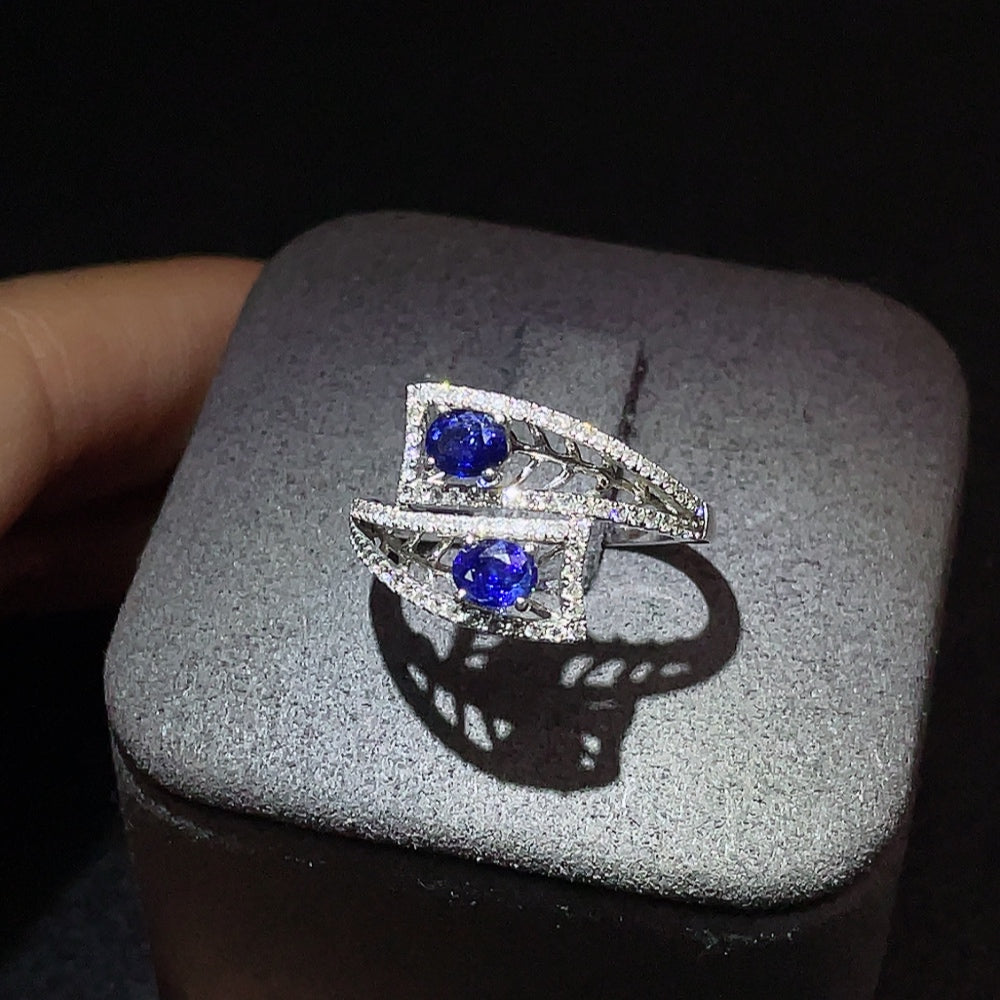 Sapphire Ring 18K Gold with Diamond Accents, Total Weight Approx. 3.22g, Size 14