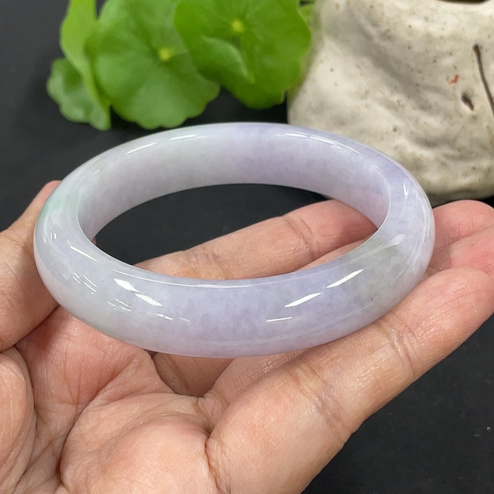 Jadeite Round Bangle