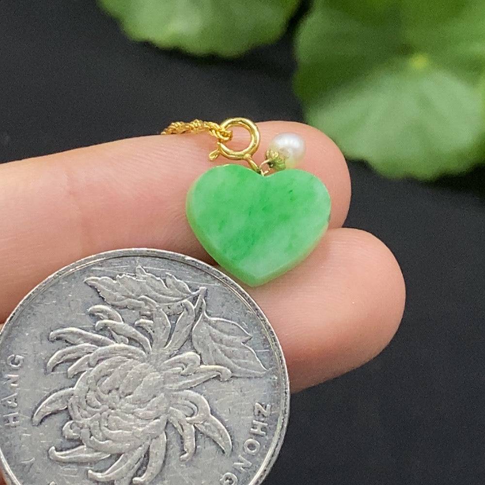 Jadeite heart pendant necklace in 18K gold with chain, featuring a smooth green jade heart, from HUILIU HQ.