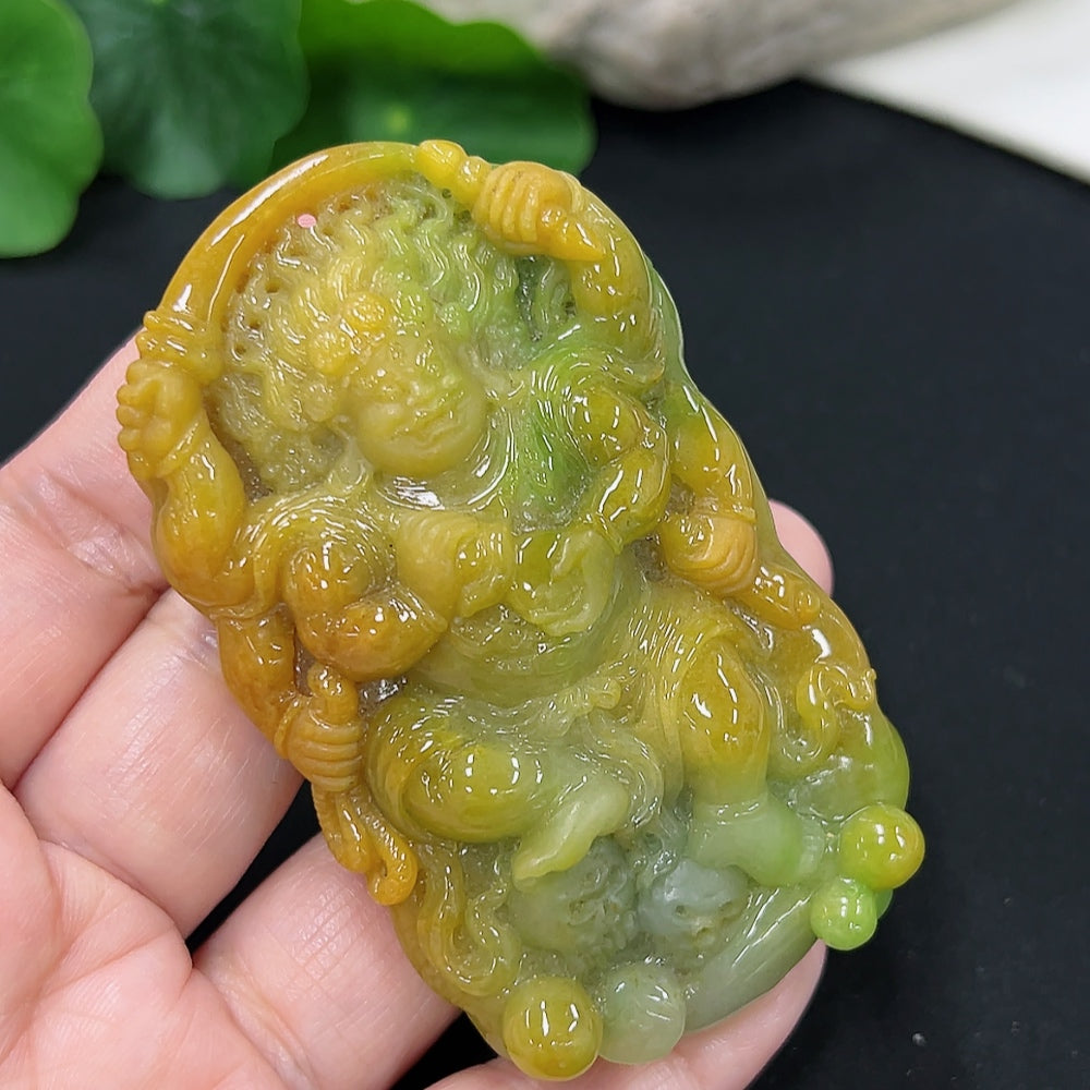Jadeite pendant (color origin undetermined)
