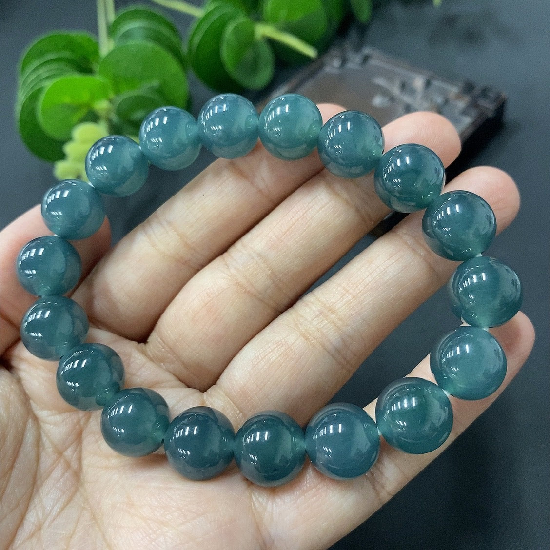 Jadeite Bead Necklace Size Approx. 11.5