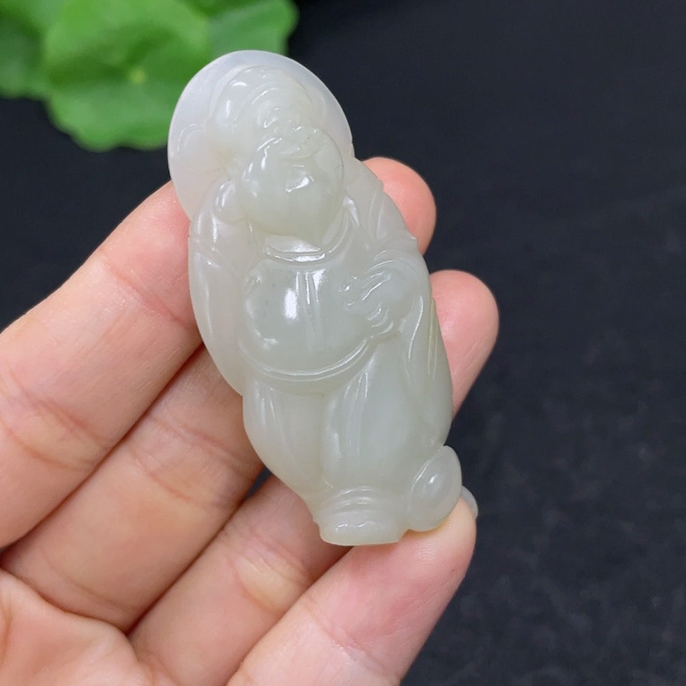 HKHQ Hetian Jade Pendant featuring the God of Wealth, crafted from high-quality jade, weighs approximately 18.7 grams.