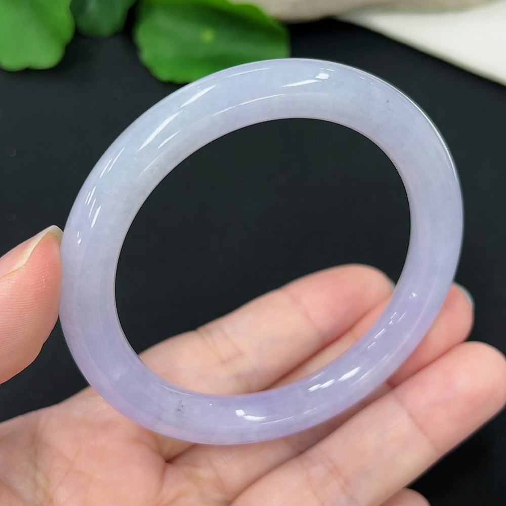 Jadeite Round Bangle