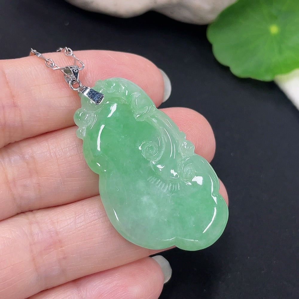 Jadeite Ruyi Pendant 18K Gold Total Weight Approx. 11.4g (Including Chain)