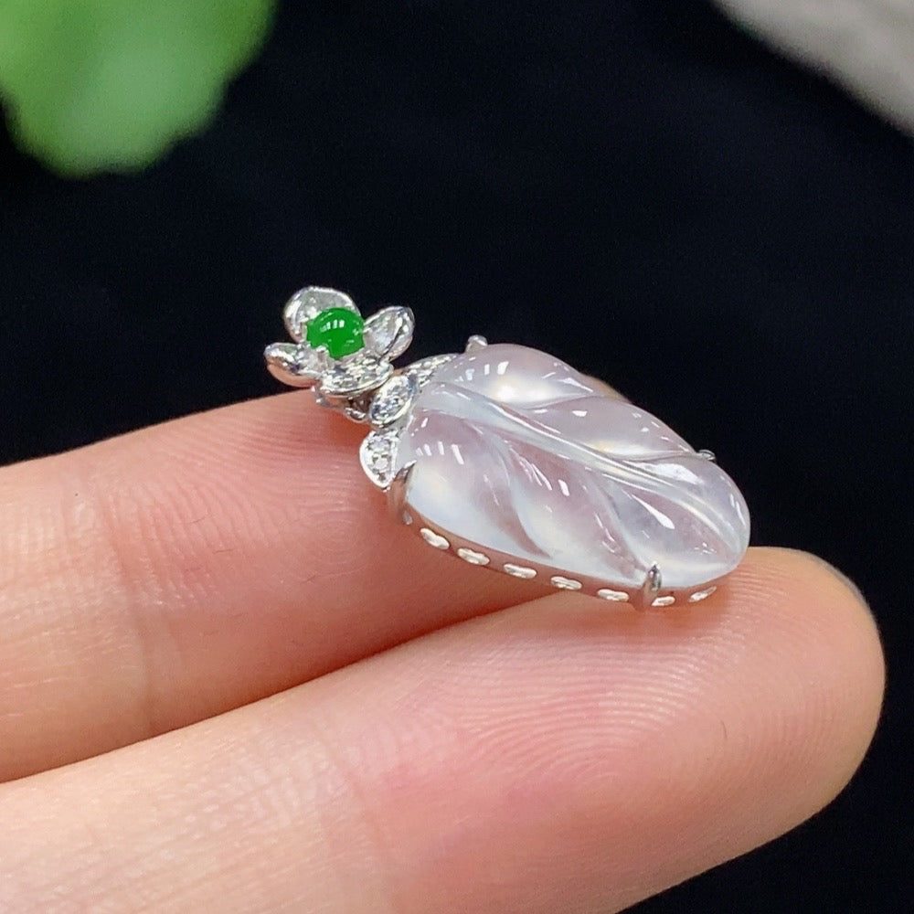 Jadeite Leaf Inlay Pendant 18k Total Weight Approx.1.4g