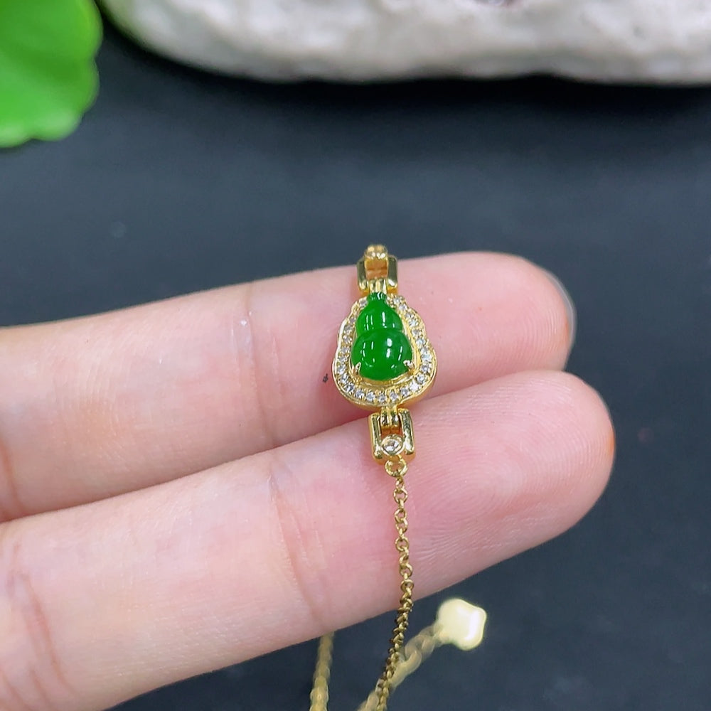 Jadeite Bracelet 18K Gold with Diamond Accents