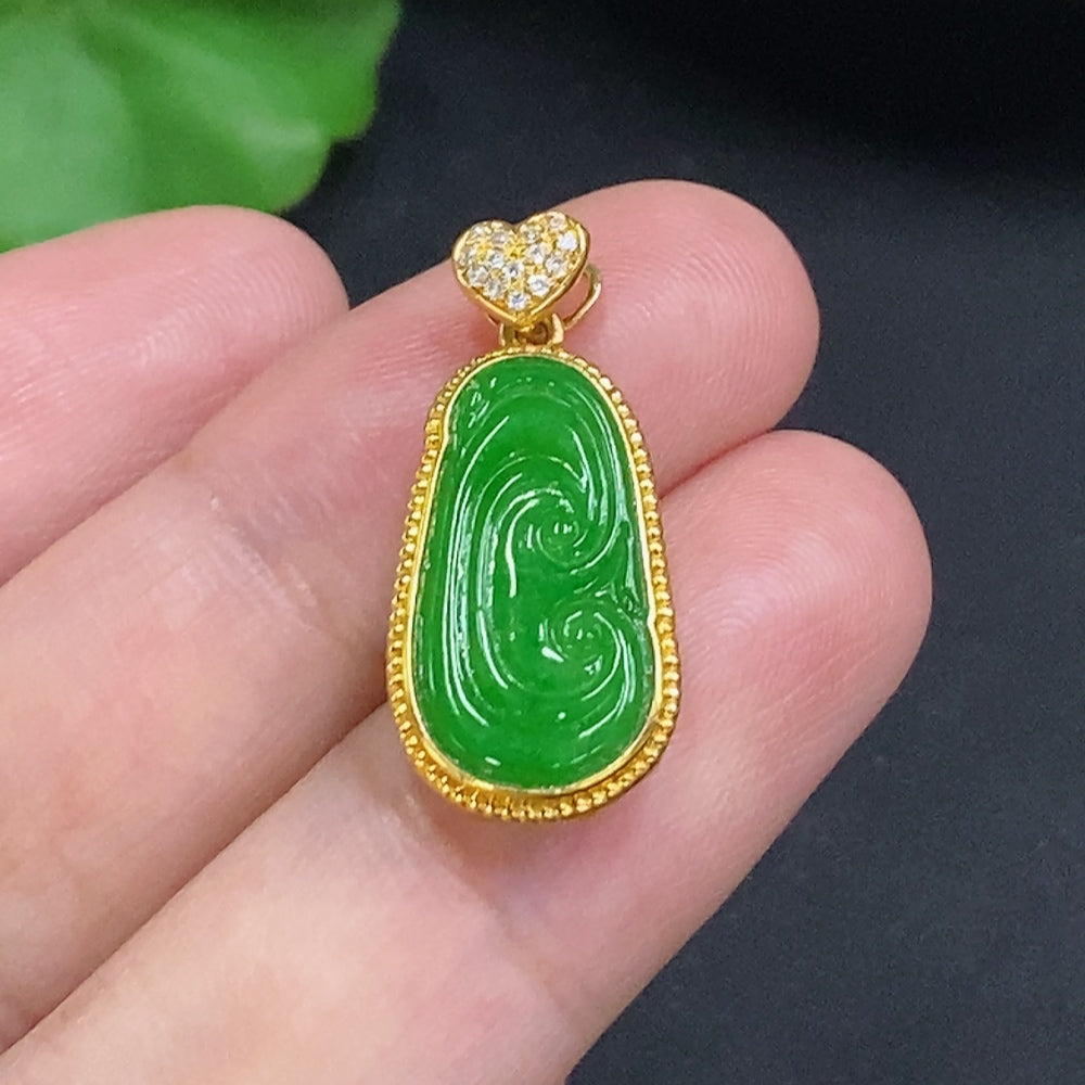 Jadeite Ruyi Inlaid Pendant 18K Gold Total Weight Approx. 1.5g (With Diamond Accents)