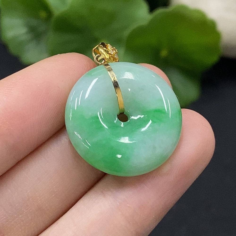 Jadeite safety buckle pendant by HUILIU HQ with 18K gold accents and diamond details, weighing approximately 6.5g.