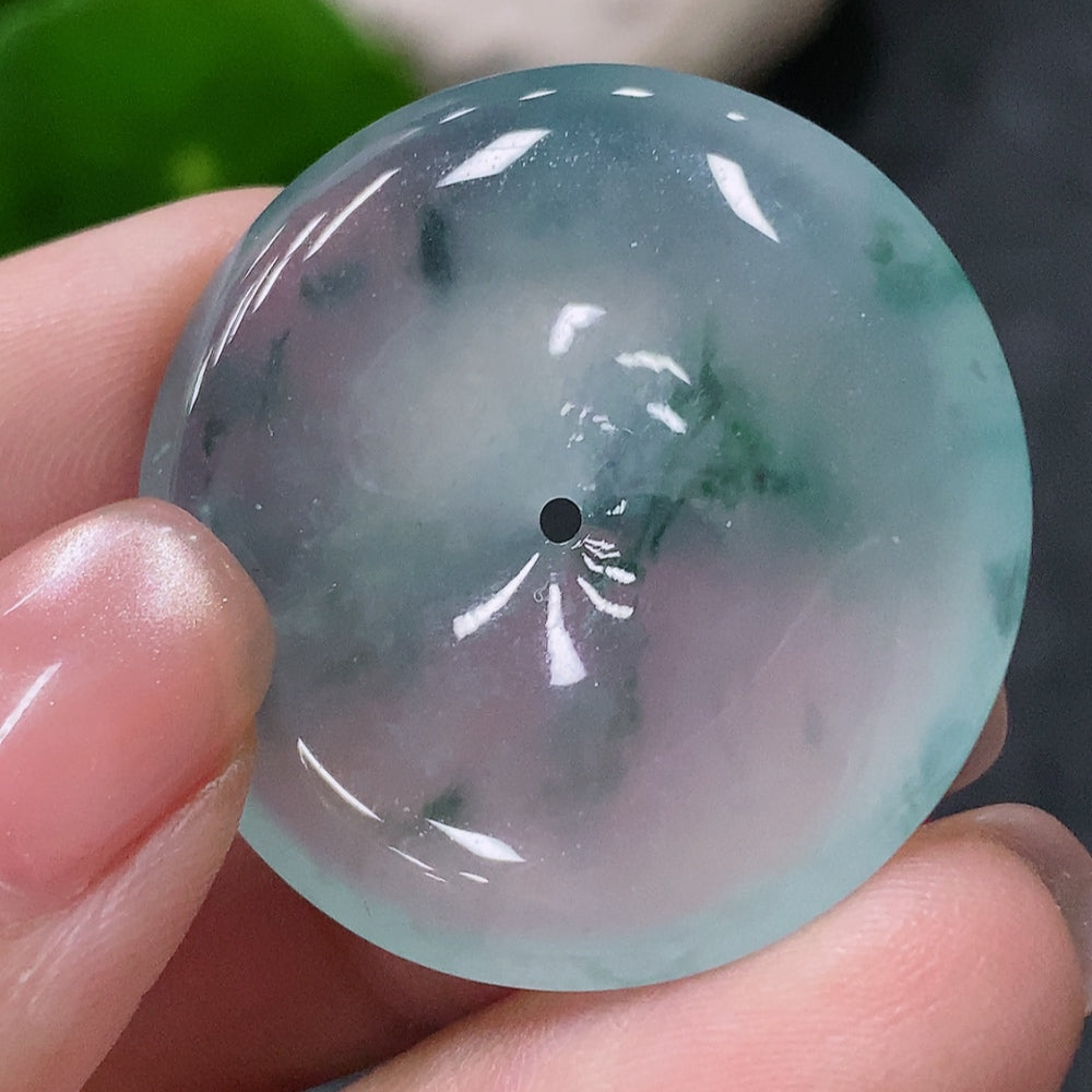 Jadeite Pendant Peace Knot, Total Weight Approx. 10.57g