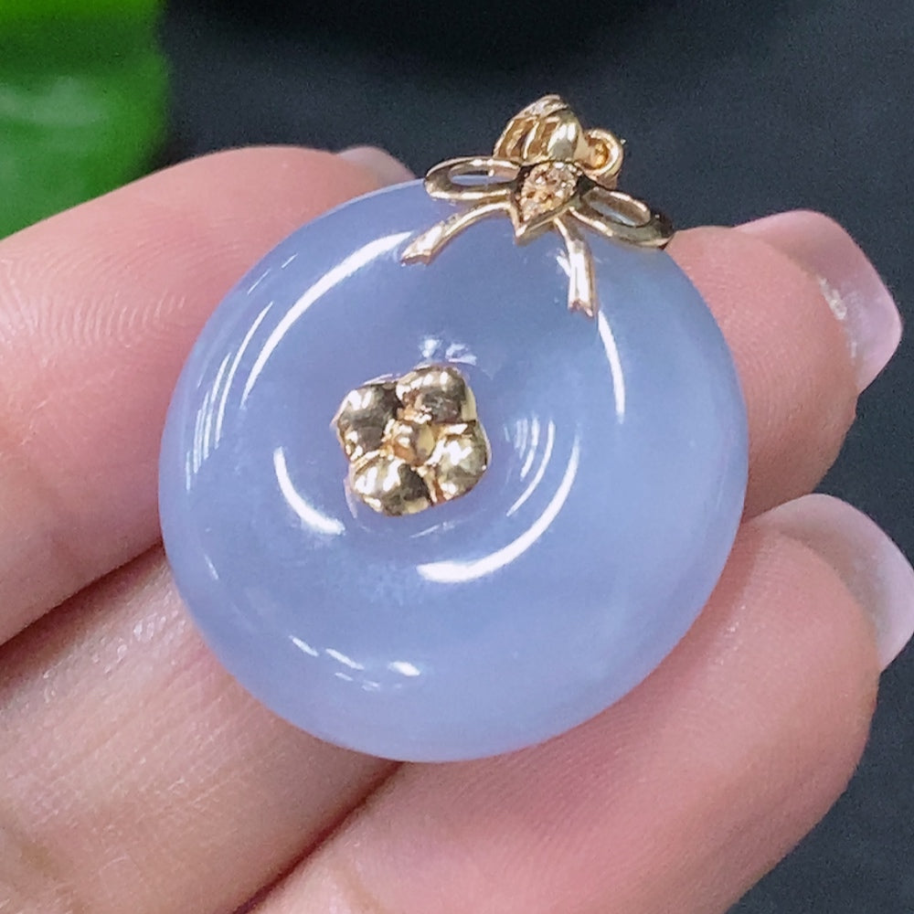 JadeitePendant Peace Knot 18K Total Weight Approx. 9.64g