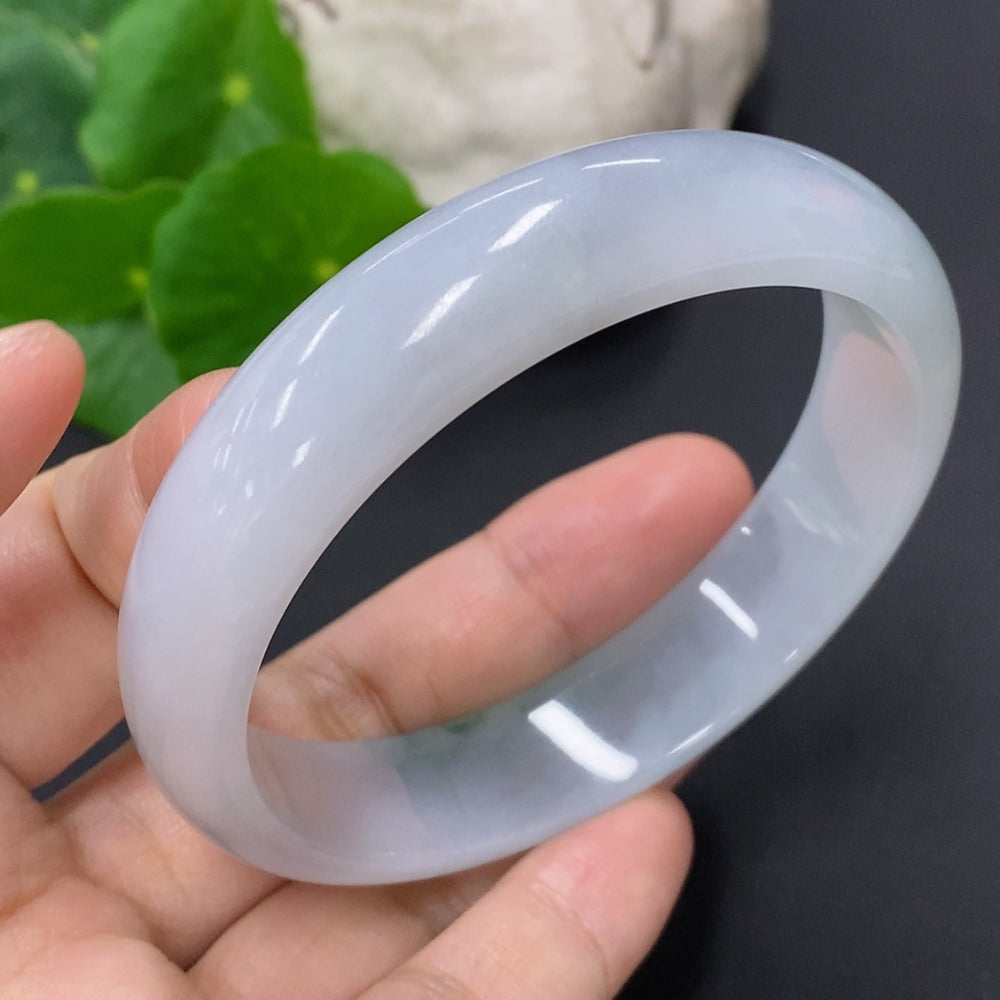 HKHQ jadeite round bangle, size 59.2, weighing approx. 52.4g, featuring smooth, polished green jade surface.