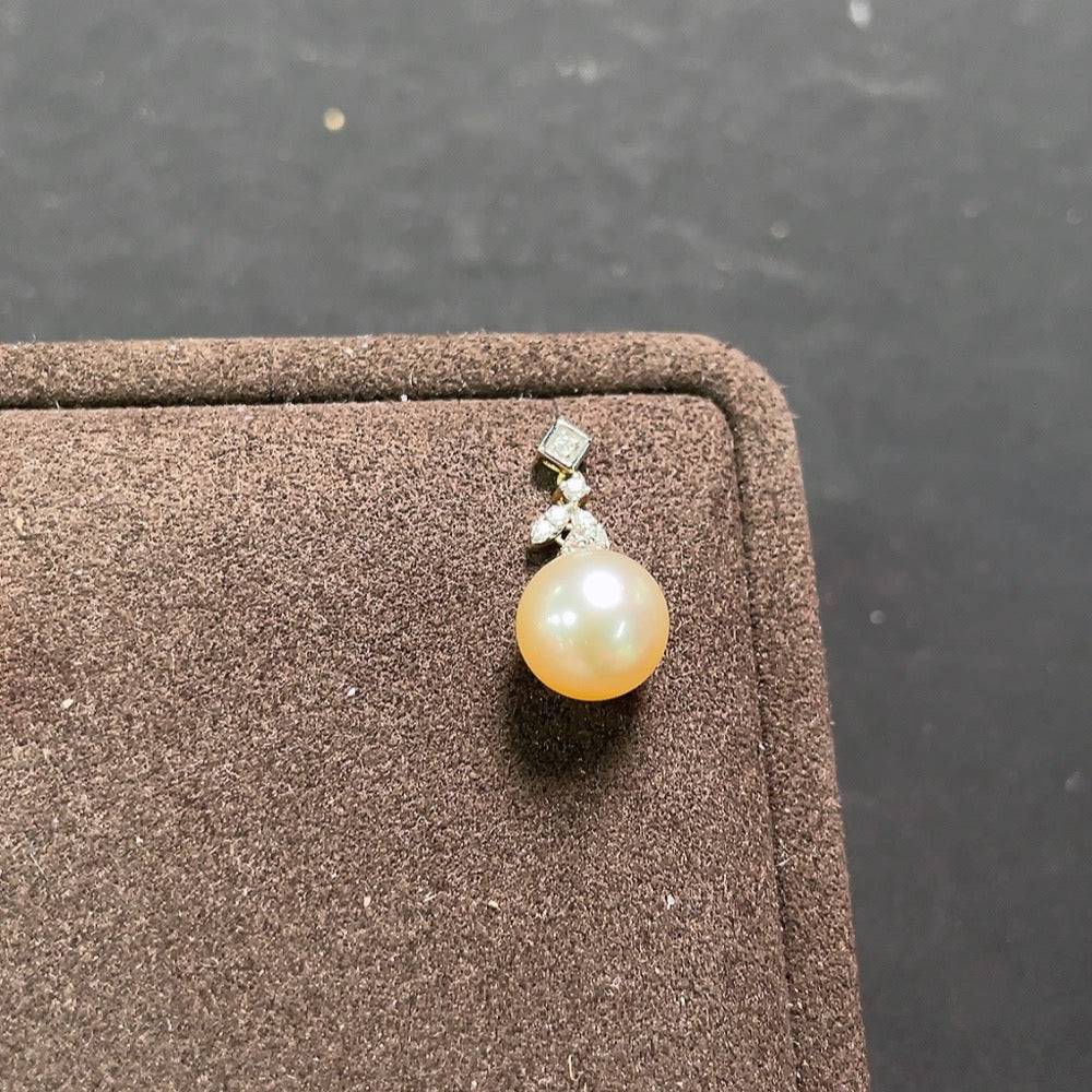 HUILIU HQ seawater pearl earrings with diamond accents in 18k gold, 9mm size, elegant jewelry with a total weight of 3.33g