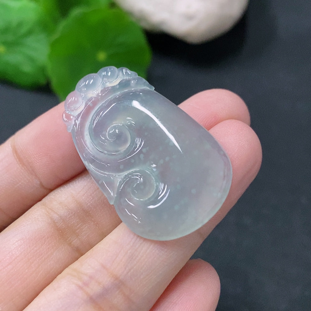 Colgante de jadeíta Ruyi