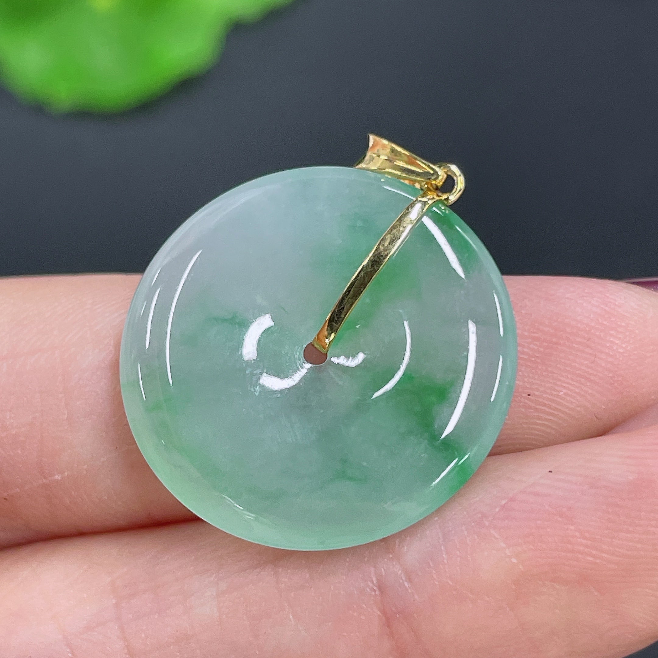 Jadeite Pendant Safety Buckle 18k Bail Total Weight Approx. 4.04g