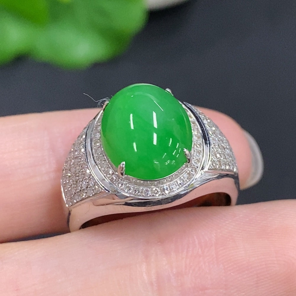 Jadeite Cabochon Ring 18k Gold Total Weight Approx. 6.7g Adjustable Size with Diamond Accents