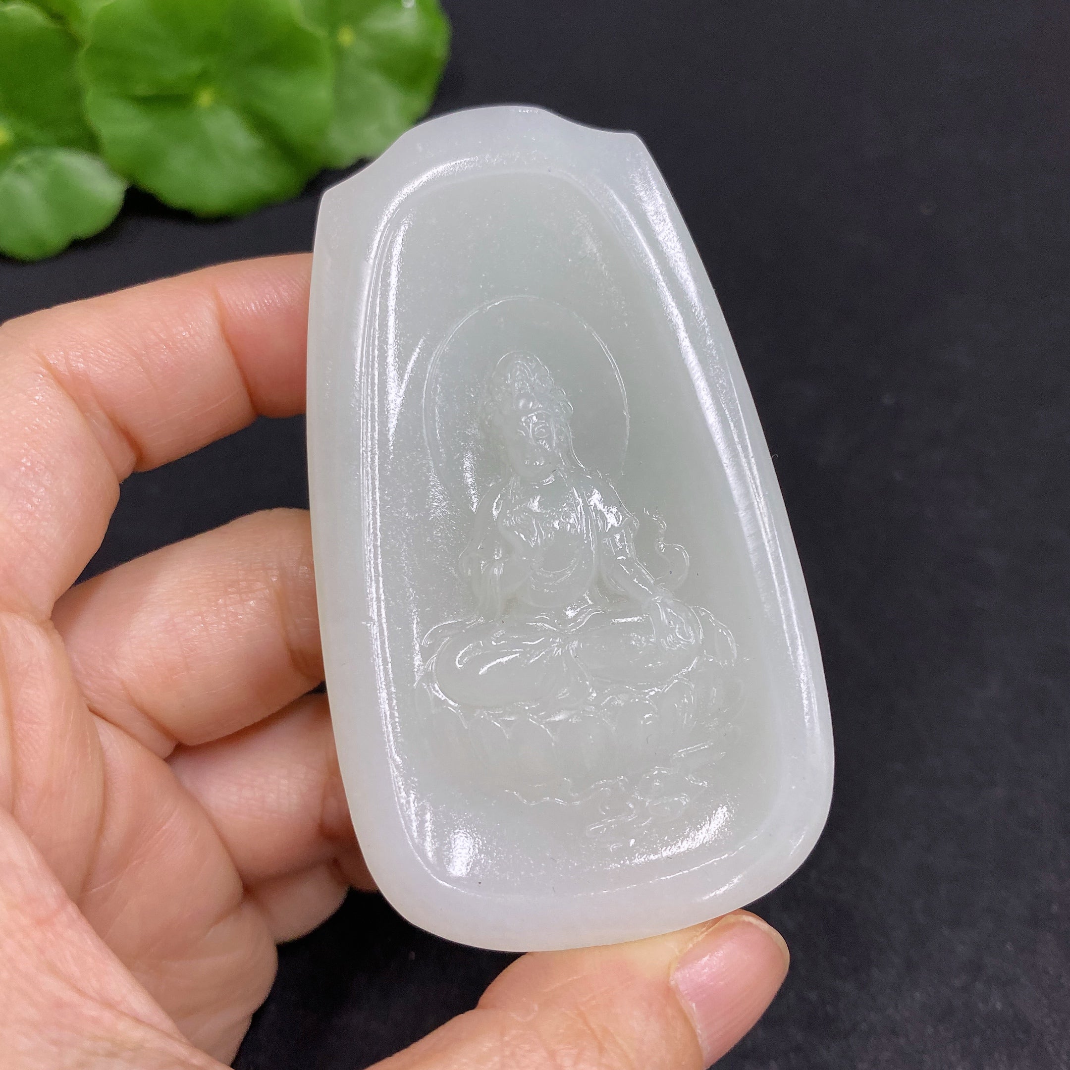 Hetian Jade Pendant Guanyin . | Huiliu Certified