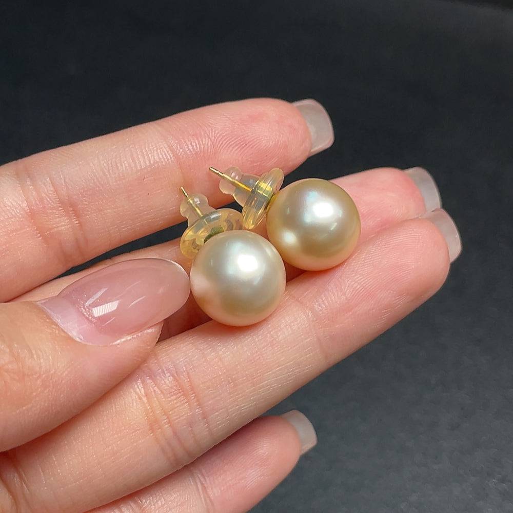 HUILIU HQ seawater pearl earrings with 18K gold, 12.8mm pearls, total weight 6.47g, showcasing elegant pearl jewelry.