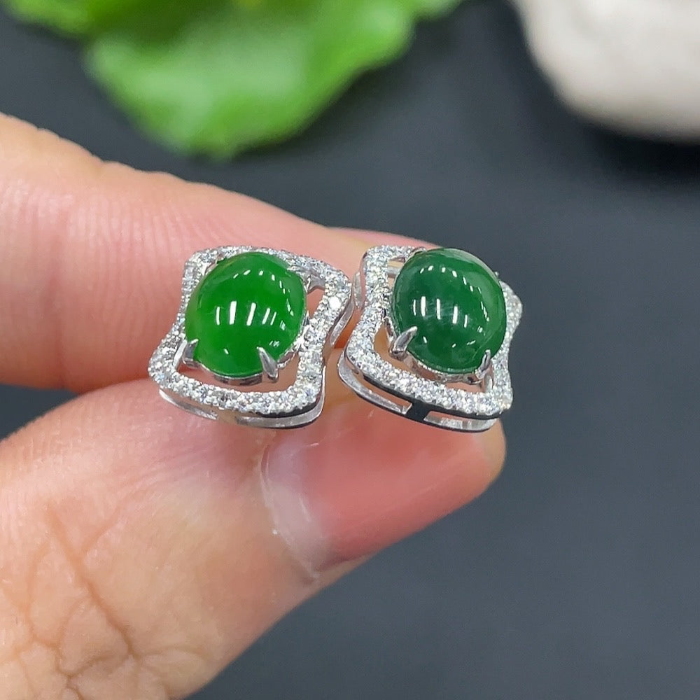 Jadeite inlaid earrings pair 18K gold total weight approx. 1.7g (including ear stopper weight)