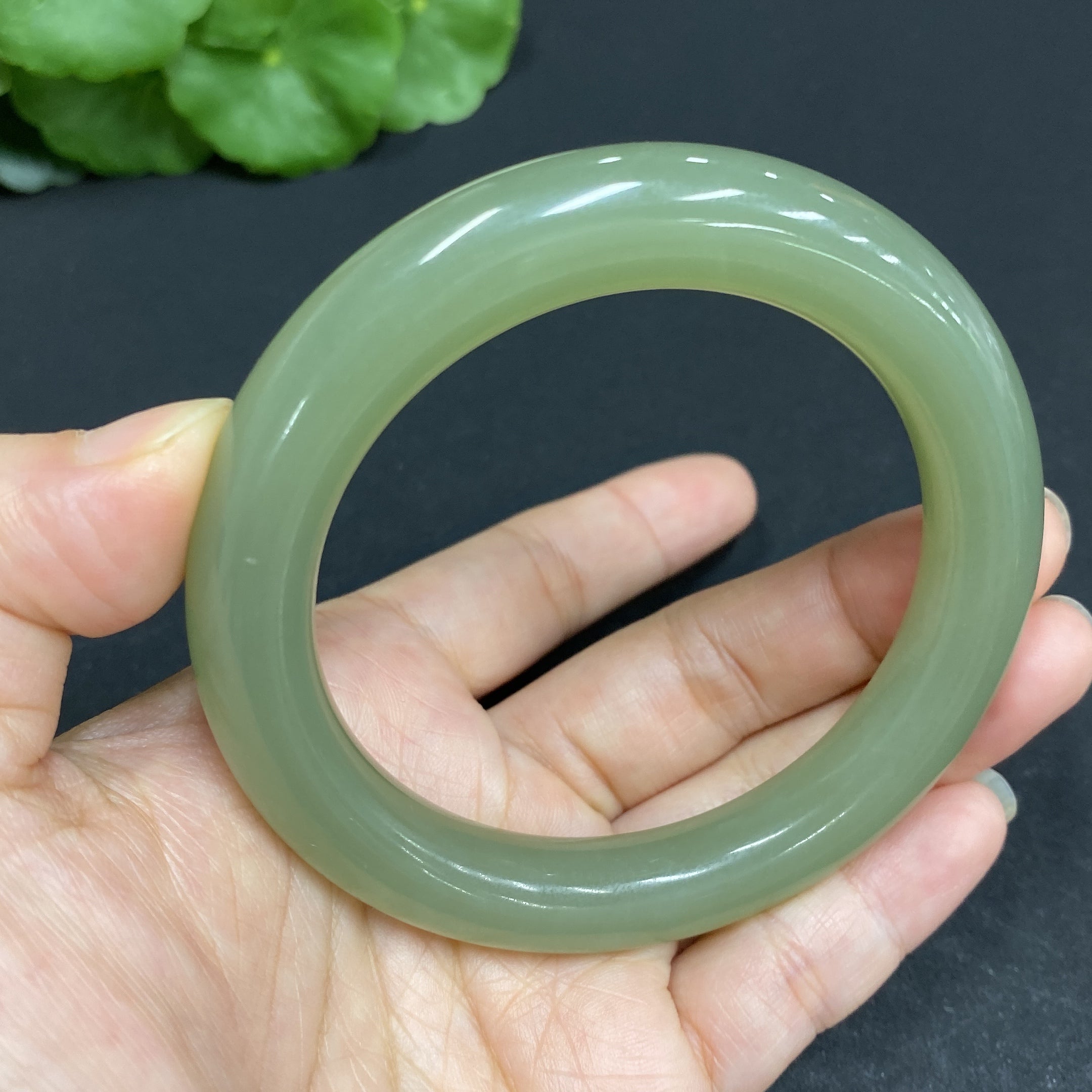 Hetian Jade Round Bracelet Size 57 Total Weight Approx. 60.2g