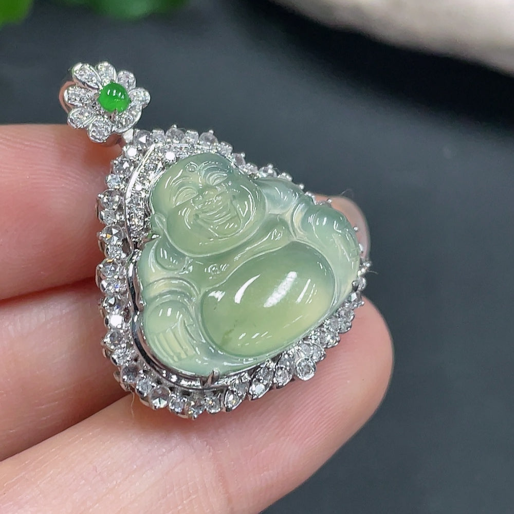 Jadeite inlaid Buddha pendant 18k total weight approx. 7.19g