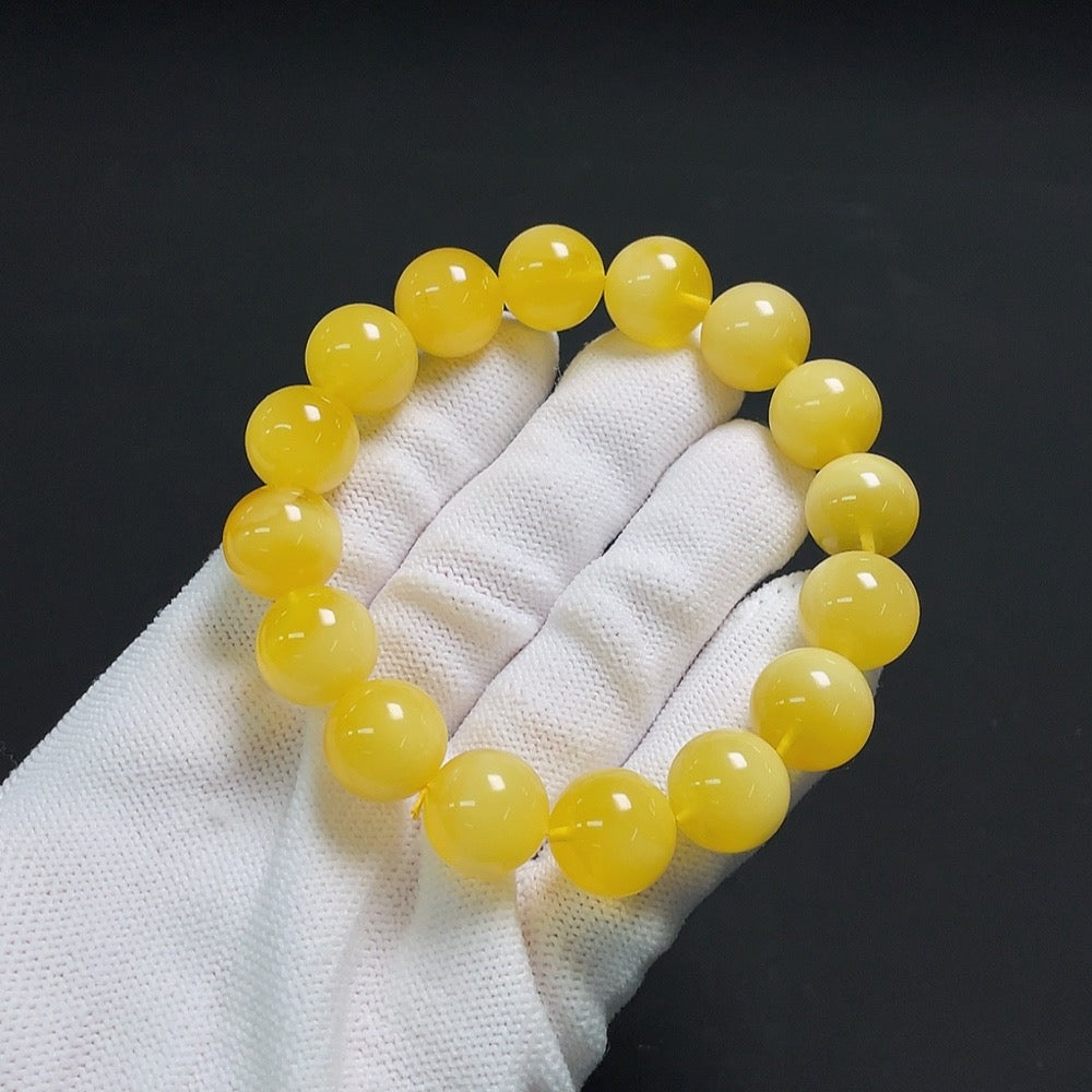Amber Beeswax Bracelet, Total Weight Approx. 20.9g, Size About 13.2mm