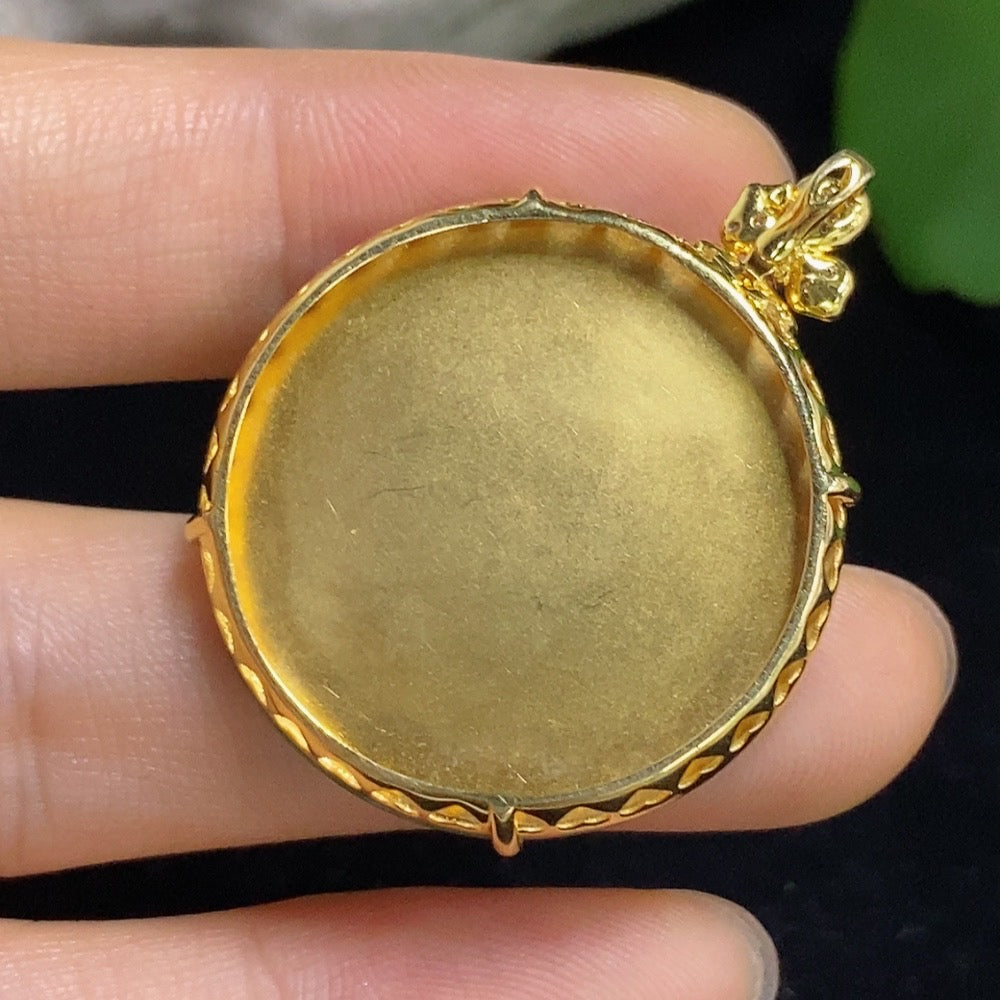 Jadeite safety buckle pendant necklace with 18K gold from HKHQ, featuring a smooth jadeite pendant on a delicate chain.