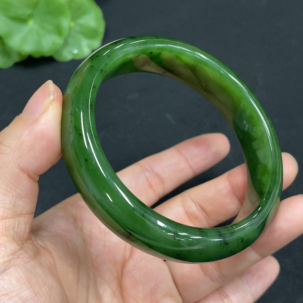 HUILIU HQ Hetian Jade Jasper round bracelet with 59.1cm length, 61.4g weight, showcasing smooth, polished jade beads.