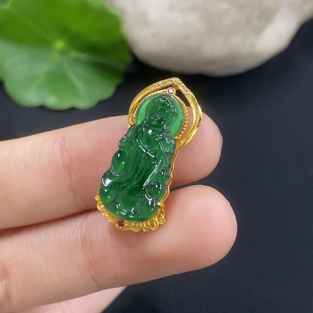 Jadeite Guanyin inlay pendant with 18K gold setting, featuring a jade figure and glue at the bottom, weighing about 1.88g.