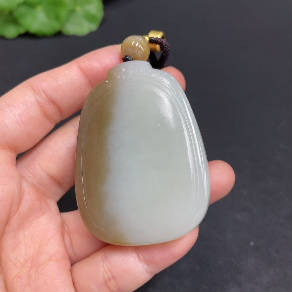 Huiliu HQ Hetian Jade pendant, plain carved jade jewelry with a smooth polished surface, certified by Huiliu.